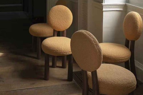 Guide to Materials Used in High-End Luxury Chairs