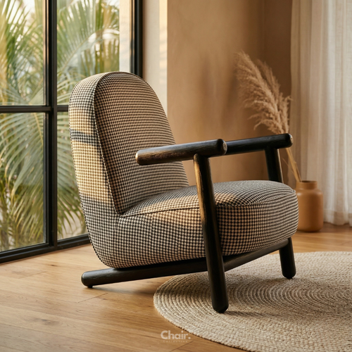 Luxury Czech accent chair Pune