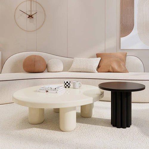 Modern Andee table with cylindrical legs