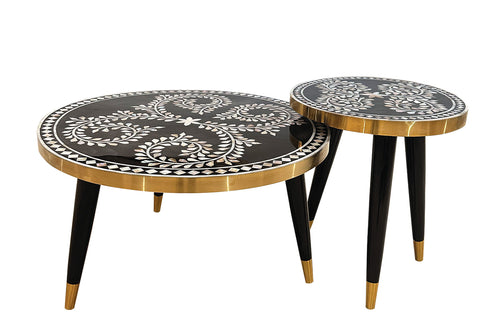 Front view of Baroque Table