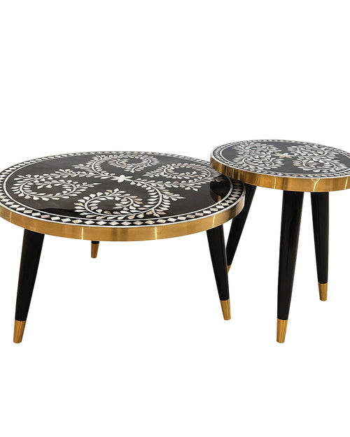 Front view of Baroque Table