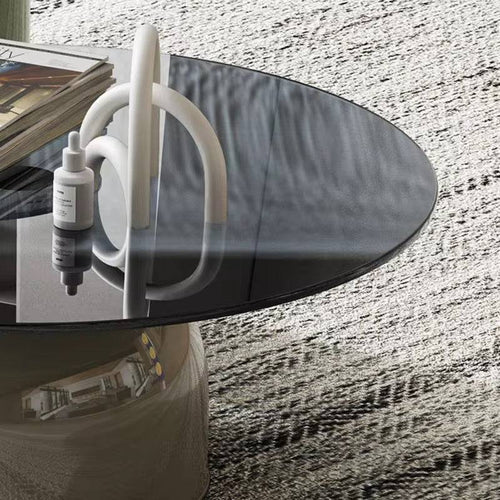 Closeup view of Croillo table