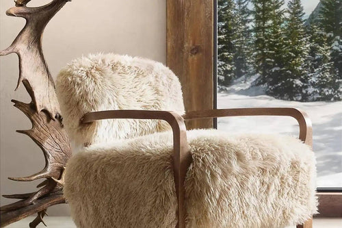 Ferris fur lounge chair with wooden frame