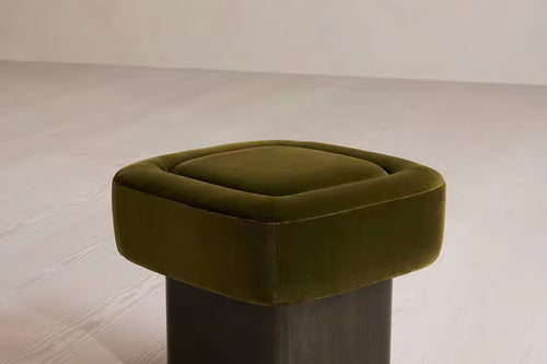 Discover the Ginger Pouf by Chair Collective — a fully upholstered modern pouf combining comfort, style, and craftsmanship. Luxury furniture online in India.