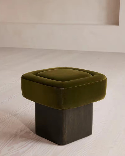 Discover the Ginger Pouf by Chair Collective — a fully upholstered modern pouf combining comfort, style, and craftsmanship. Luxury furniture online in India.