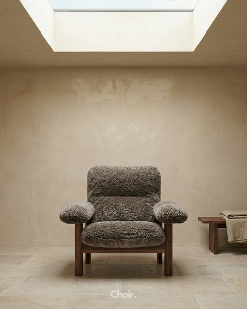 Luxury grey accent chair Cremlin Delhi