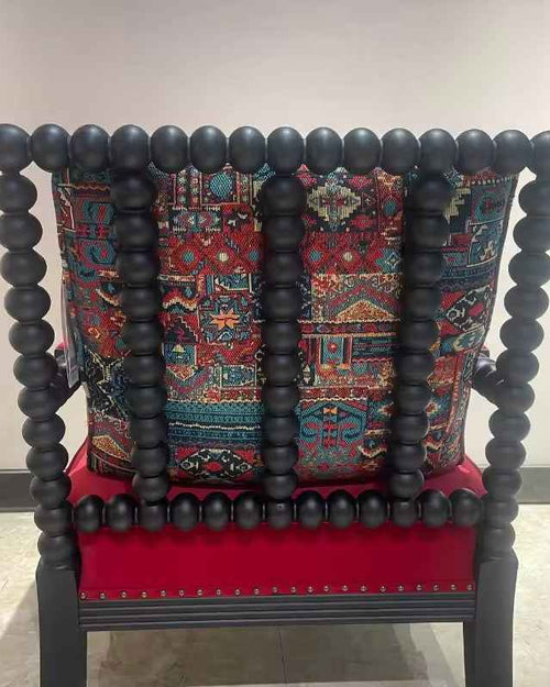 Classic Bobbins Accent Chair