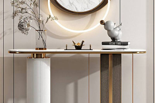 Front profile of modern console table