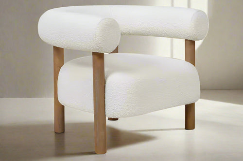 Side view of maki Lounge Chair