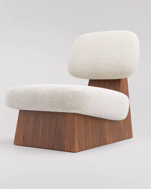 The Maren Luxury Chair is a refined expression of modern design—where sculptural simplicity meets inviting comfort. Built on a precision-crafted ply box base finished in premium veneer, this chair embodies a timeless balance of structure and softness.
