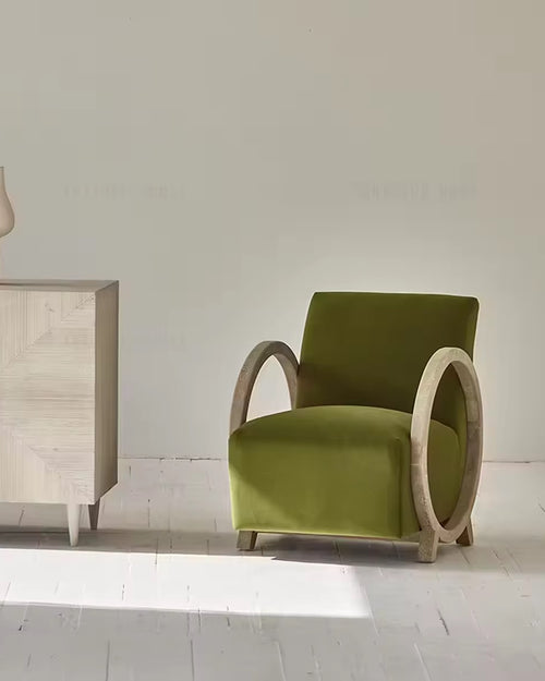 Front view of Rumion chair 