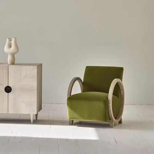 Front view of Rumion chair 