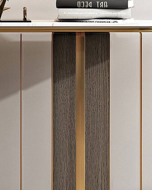 Detail of the sculptural gold fluted pillar