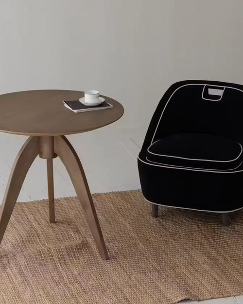 Stylish Black Chair for modern room