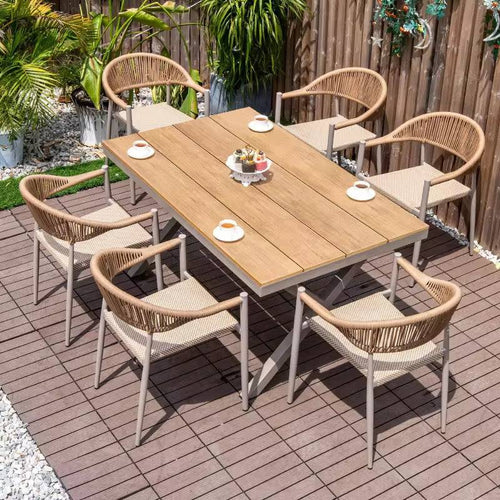 Outdoor dining set Hocco in modern interior